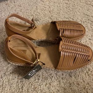 Dolce vita huarache style espadrille